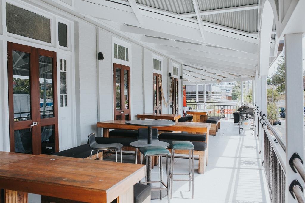 Coolangatta Sands Hotel Екстер'єр фото