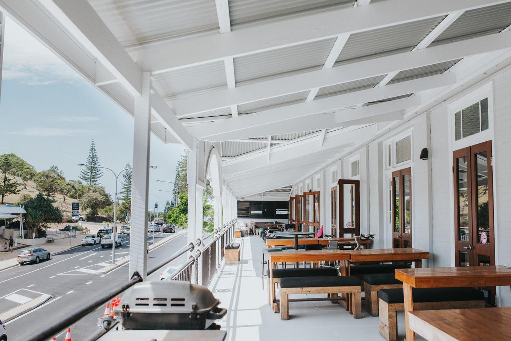 Coolangatta Sands Hotel Екстер'єр фото