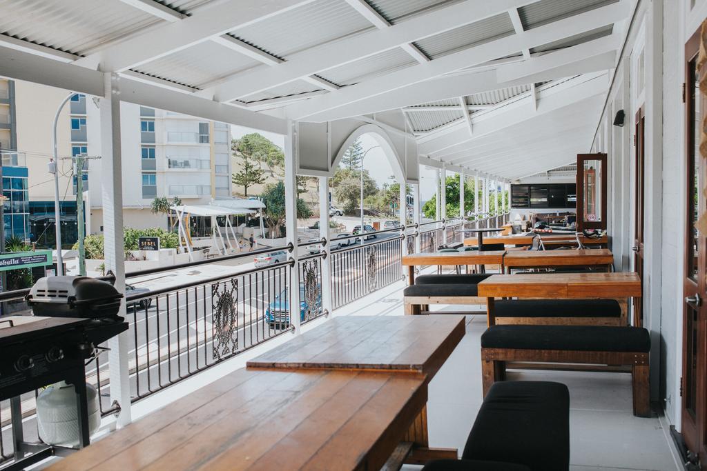 Coolangatta Sands Hotel Екстер'єр фото