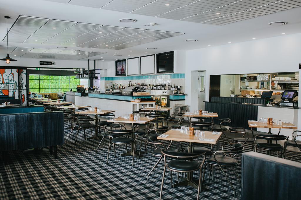 Coolangatta Sands Hotel Екстер'єр фото