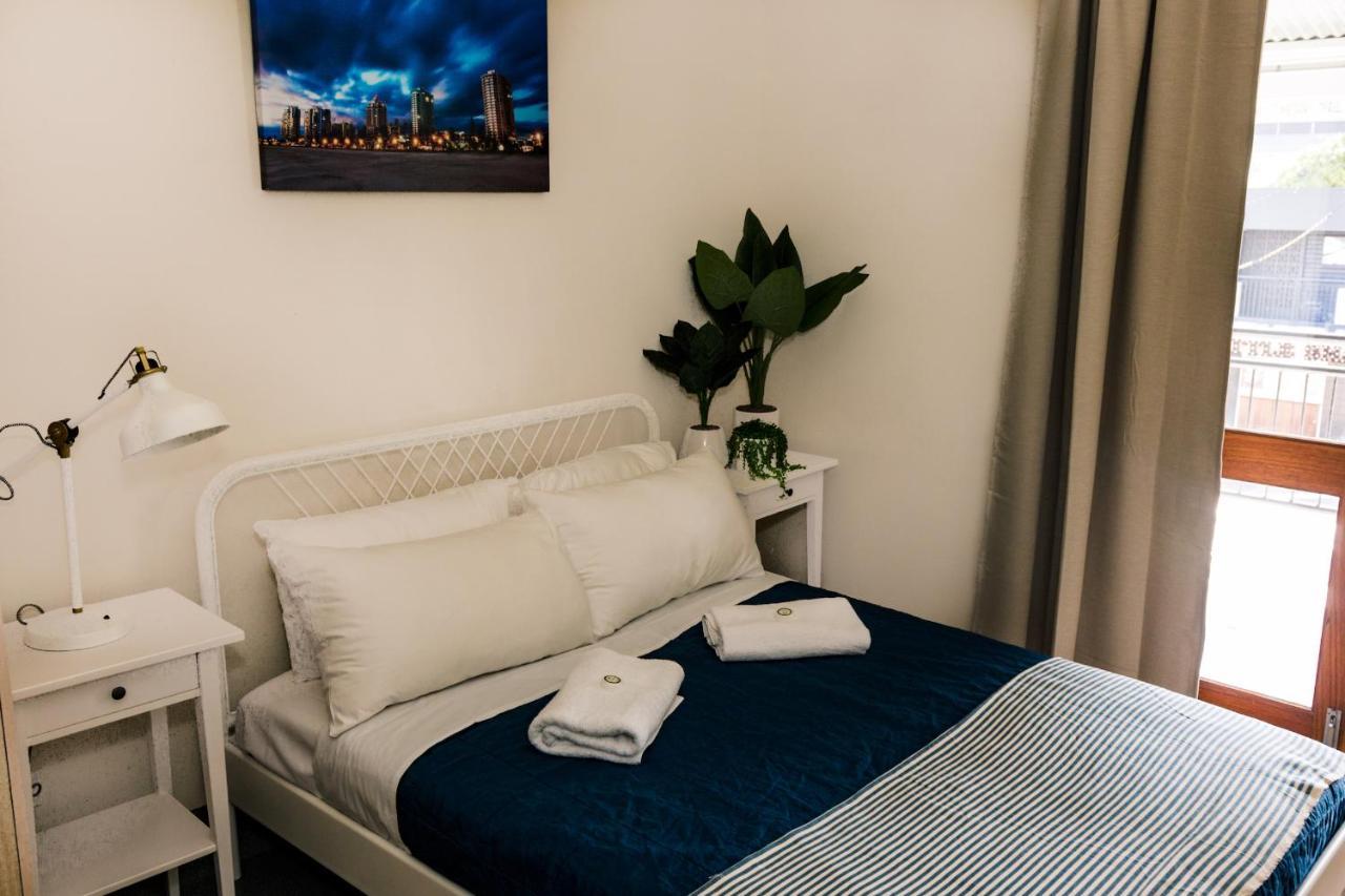Coolangatta Sands Hotel Екстер'єр фото