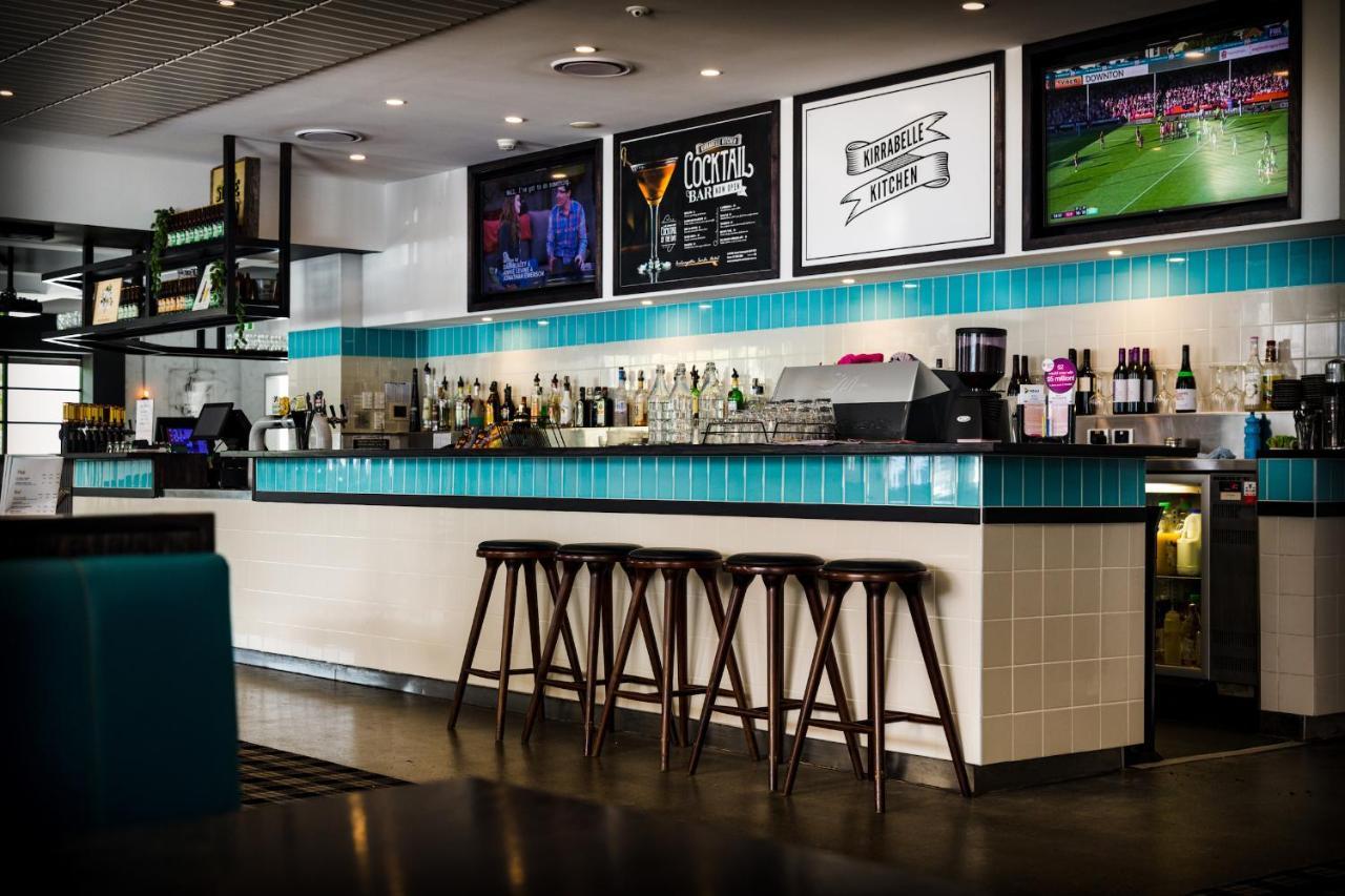 Coolangatta Sands Hotel Екстер'єр фото